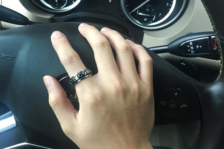 我 我 same Cùng một đoạn văn nhẫn bằng bạc 925 sterling chữ miễn phí Zhang Yishan nam thần chú sáu ký tự nhan kim cuong