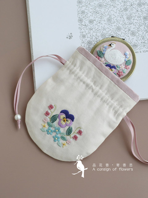 Flower handmade DIY embroidery material bag pansy sachet storage bag homemade fabric to give gifts to mother and girlfriend
