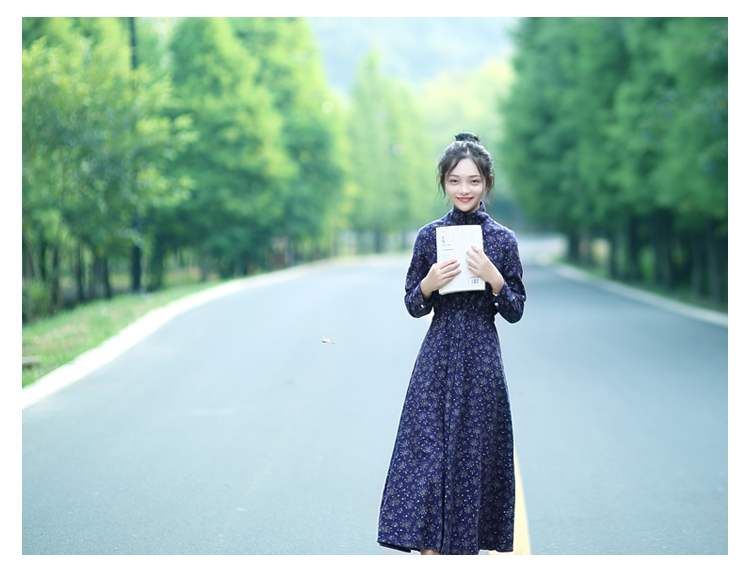 Mùa xuân và mùa thu dài tay chà nhám dài ăn mặc cotton tươi văn học retro nhỏ floral dress mùa xuân váy dài váy váy yếm suông dài