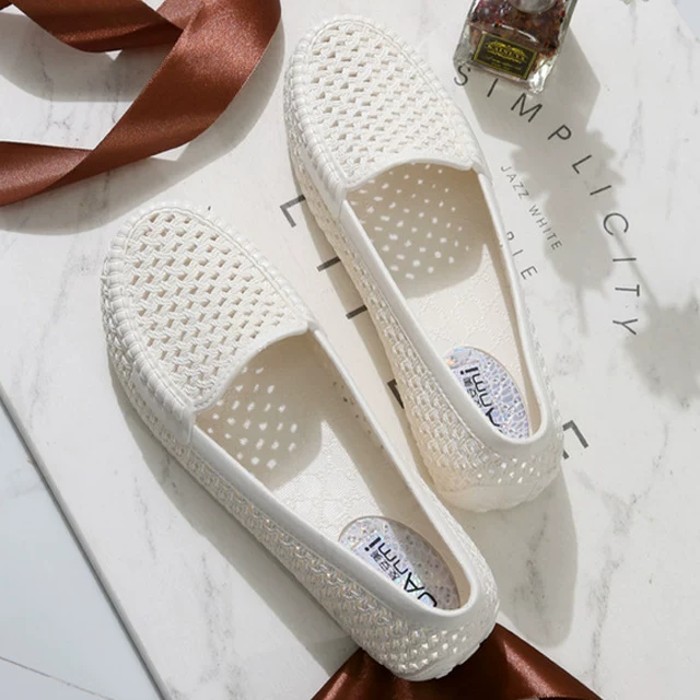 Summer white non-slip comfortable sandals, soft sole