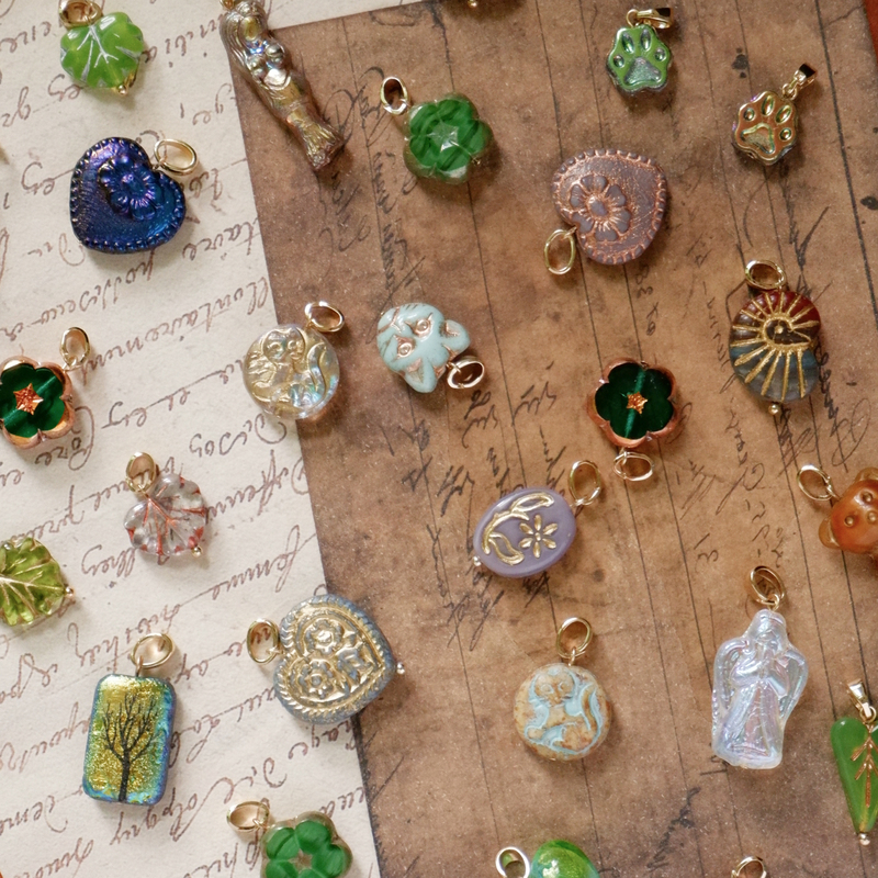 [Pendant Collection] 9.1 Update Czech Imported Glass Vintage Niche Necklace Pendant Braided Marker Clasp
