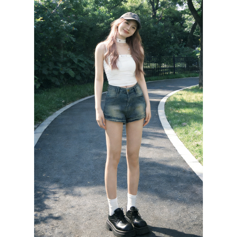 Korean Style Comfortable and Slimming Denim Shorts for Women, 2026 New Summer Sweet and Cool Outfit, Slim Fit Hot Pants