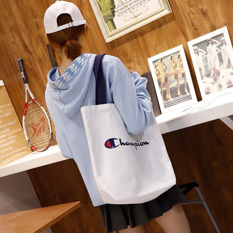 Literary and artistic Korean version of the small champion portable canvas bag primary and secondary school students tutorial bag embroidery school bag one-shoulder shopping college style