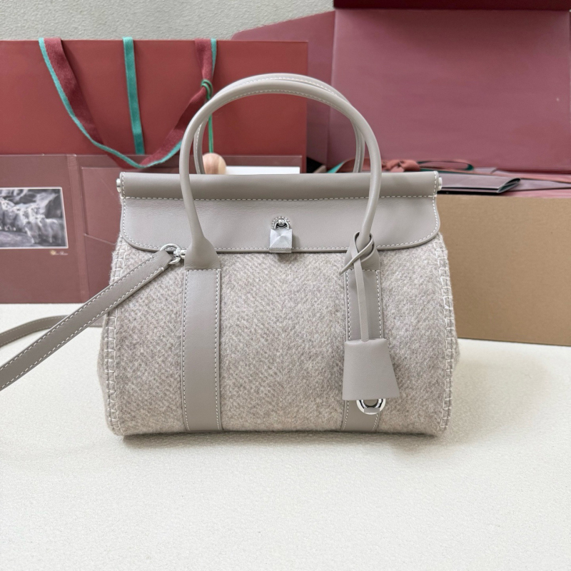 Loom25 Bag Lp Low-Key Luxury Old Money Style High-End Single Shoulder Tote Women's Large Bag Matte Leather Handbag