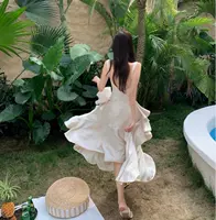 Жемчужно-белый