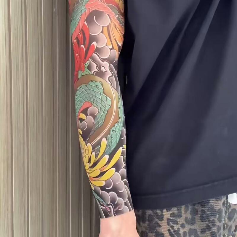 Tiktok-Style Ultra-Thin Seamless Tattoo Arm Sleeves, Summer Niche Uv Protection Ice Silk Sun Protection Sleeves for Outdoor Use Tiktok-Style Ultra-Thin Seamless Tattoo Arm Sleeves, Summer Niche Uv Protection Ice Silk Sun Protection Sleeves for Outdoor Use