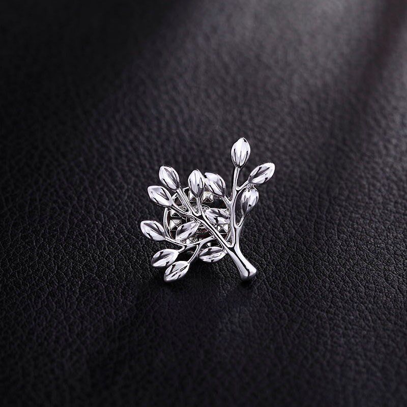 European and American leaves Men's breast needle retro-English bust accessories with high-end shirt collar tie tide