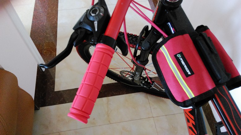 Poignées de vélo - Ref 2347456 Image 11