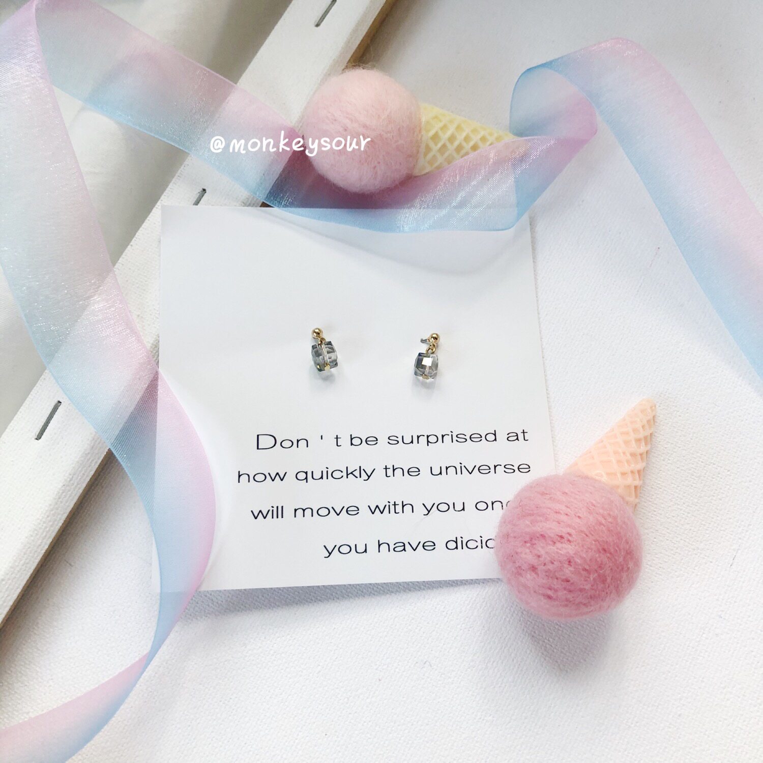 Monkeysour homemade ins simple blank English letters small card photo props pose photography background