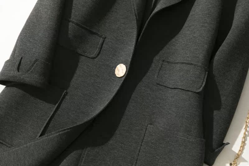 Đặc biệt yêu thích tông màu này kiểu dáng không gian cotton eo dài phù hợp với áo khoác nữ mùa thu 2018 mới đầm nữ