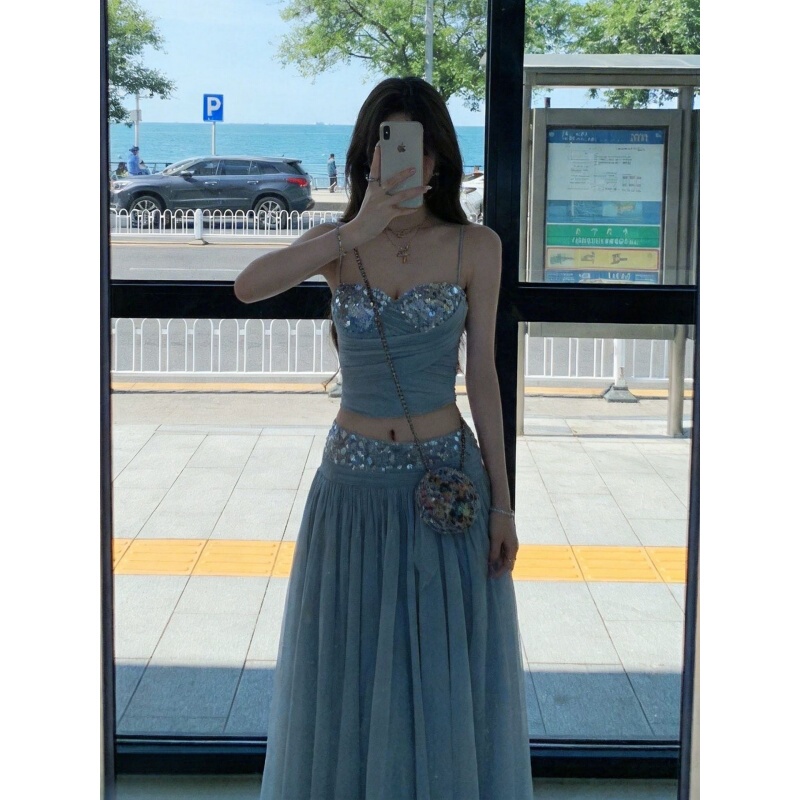 Purely Sexy Hot Girl Outfit for Women, Summer Heavy-Duty Rhinestone Camisole Top and High-Waisted Chiffon Skirt Two-Piece Set