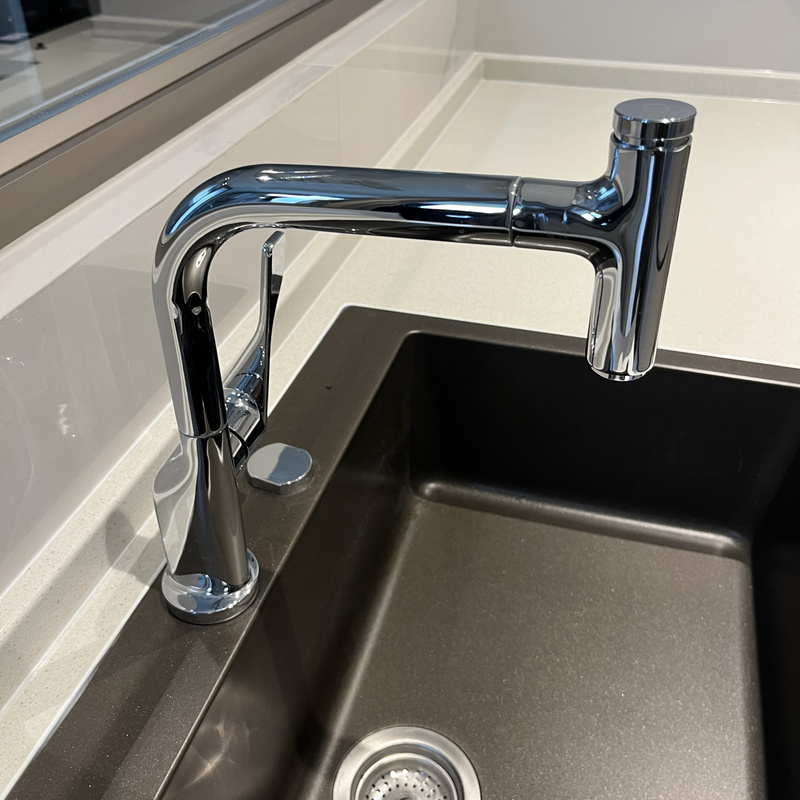 Hansgro Yasheng Axor Kitchen Faucet 39861007 Pull-Out Rotating Hot and Cold Sink Kitchen Faucet