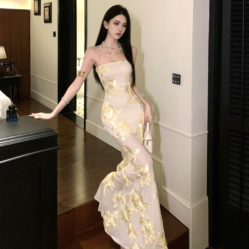 French-Style Heavy Embroidery Tube Top Dress, Yellow Slim-Fitting Waist-Cinching Bodycon Long Dress, Birthday Party Dress French-Style Heavy Embroidery Tube Top Dress, Yellow Slim-Fitting Waist-Cinching Bodycon Long Dress, Birthday Party Dress