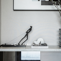 A simple modern creative sports figure decoration black sculpture hotel sales office Model Room soft decoration