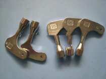 Elevator triangle lock Left and right universal elevator hall door triangle lock Elevator accessories Triangle key