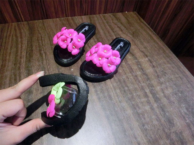 Pantoufles enfants en autre pour été - semelle caoutchouc antidérapant - Ref 986370 Image 15