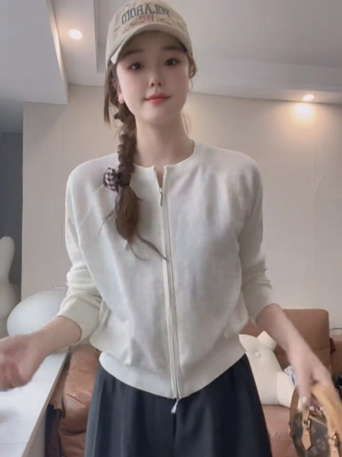 Cool Ice Silk Knitted Cardigan for Women 2025 New Sun Protection Clothing Thin Gauze Outer Wear Loose Lazy Style Sweater Jacket for Women