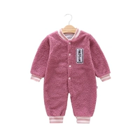 Красивая девушка спереди и сзади -Китч