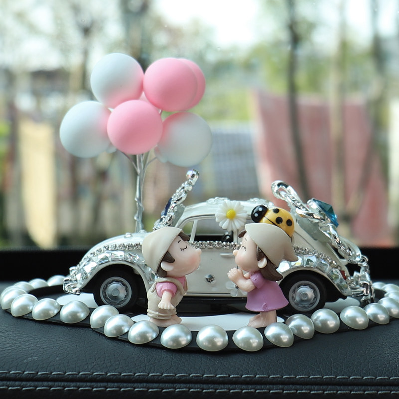 Car decoration car interior decoration creative high-grade female car goddess car on the center console net red cute