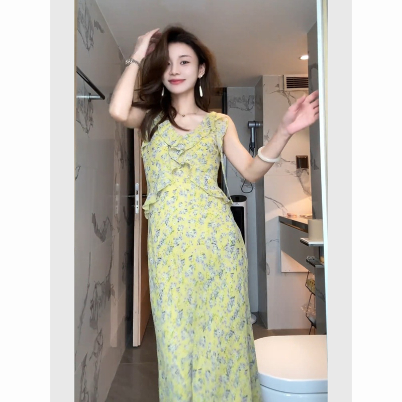 Light and Mature Style Vacation Dress for Women, 2026 Spring Trendy New Long Dress with a Variety of Styles