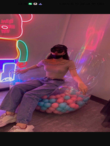 Internet celebrity ins transparent sofa interior Bobo ball sofa home accommodation fashion simple photo shoot