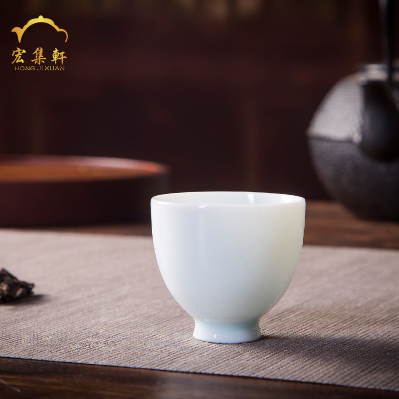 Jingdezhen ceramic cups tea kungfu masters cup noggin single BeiYing celadon jade porcelain teacup tea cup