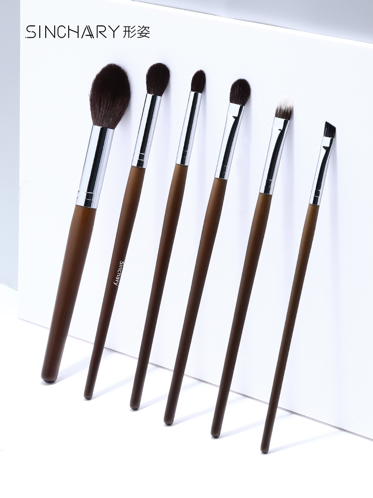 Makeup brush set Eye shadow brush Foundation brush Blush brush Loose powder brush Full set of portable brushes Affordable makeup tools