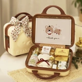 Чемодан, мыло ручной работы, подарочная коробка, высококлассный комплект, для подружки невесты, с медвежатами