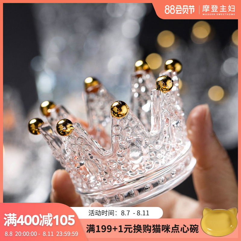 Modern housewife Crown Crown Romantic Candlestick Creative Desktop Jewelry Decoration candlelight dinner props