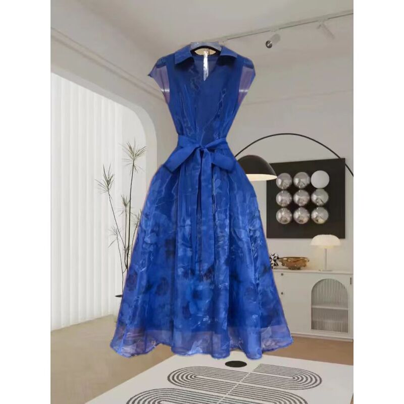 High-End 2025 Spring and Summer New Super Slim Dress Designer High-Definition Elegant Hepburn Style Accessible Luxury Dress