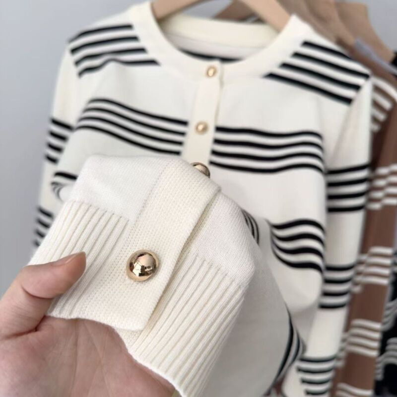 Korean-Style Striped Long-Sleeve Cardigan Sweater for Women, Spring and Autumn 2026 New Style, Autumn and Winter Lazy Style Loose Knit Jacket Top