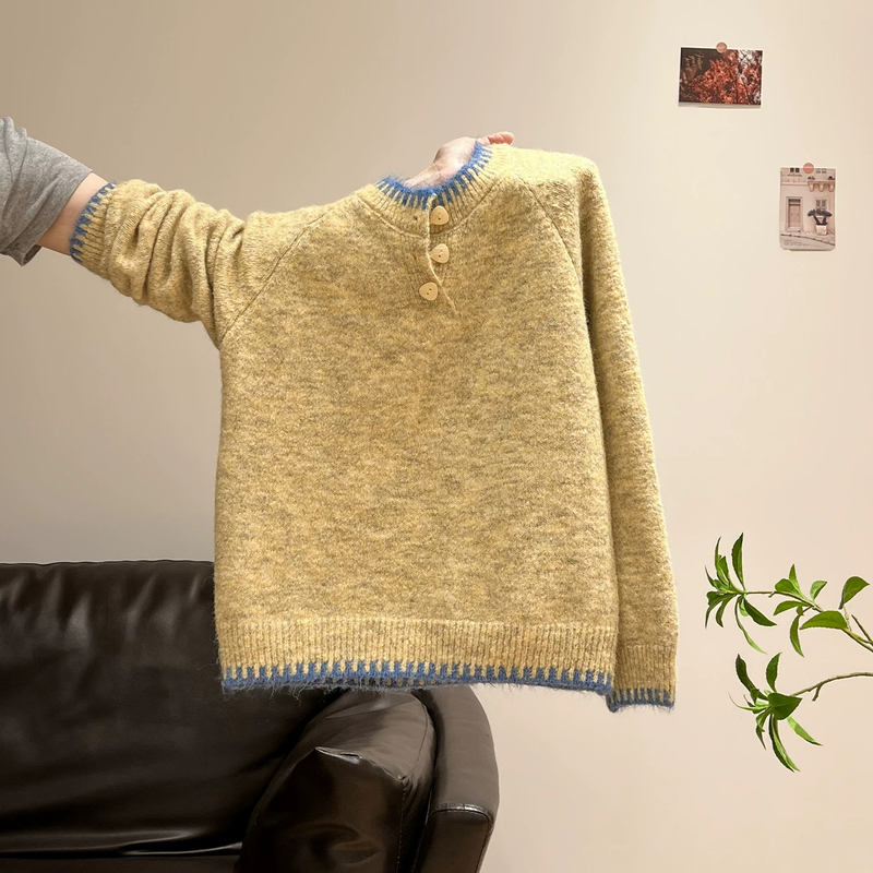 Korean Style Lazy Style Yellow Button Round Neck Pullover Knitted Sweater for Women Autumn and Winter New Loose Slimming Warm Top