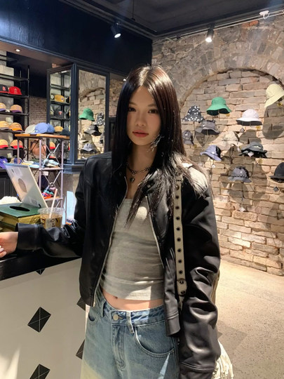 短款黑色皮衣外套女2025年春秋新款酷飒风小个子爆款机车气质加厚