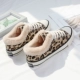 Giày cao gót đế xuồng cộng với nhung nữ mùa đông 2018 mới hai đôi giày cotton cotton Hàn Quốc ấm áp đôi giày cotton đỏ