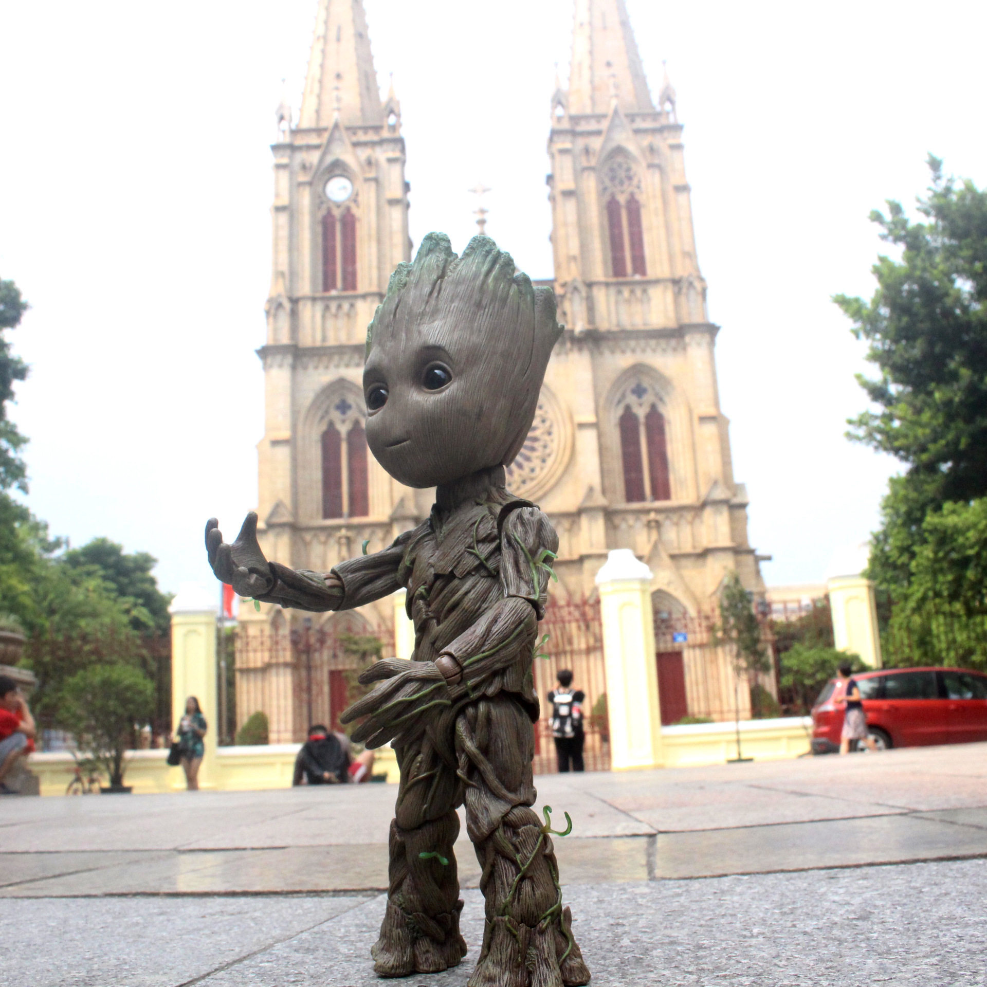 Guardians of the Galaxy Baby Groot Life-Size HT LMS005 26CM Action