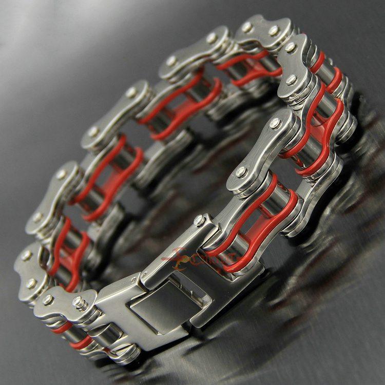 Versatile and Trendy Titanium Steel Bracelet for Men, Korean and Japanese Style, Fashionable Motorcycle Chain Jewelry for Couples