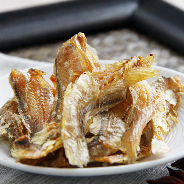 浙东小九寨 即食香烤香酥小黄鱼干 250g 天猫优惠券折后¥28包邮(¥33-5) 浙东小九寨 即食香烤香酥小黄鱼干 250g 天猫优惠券折后¥28包邮(¥33-5)