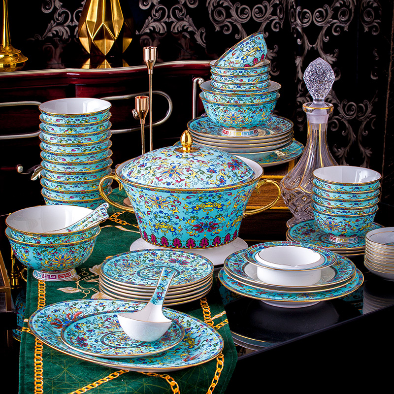 Light dishes suit household jingdezhen Chinese high - grade ipads China key-2 luxury colored enamel tableware palace restoring ancient ways table combination
