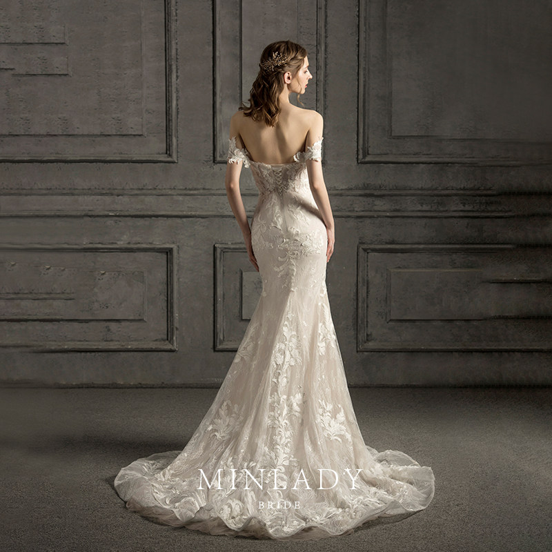 Famous) Sea poem French fishtail main wedding dress 2021 new bride light lace shoulder temperament