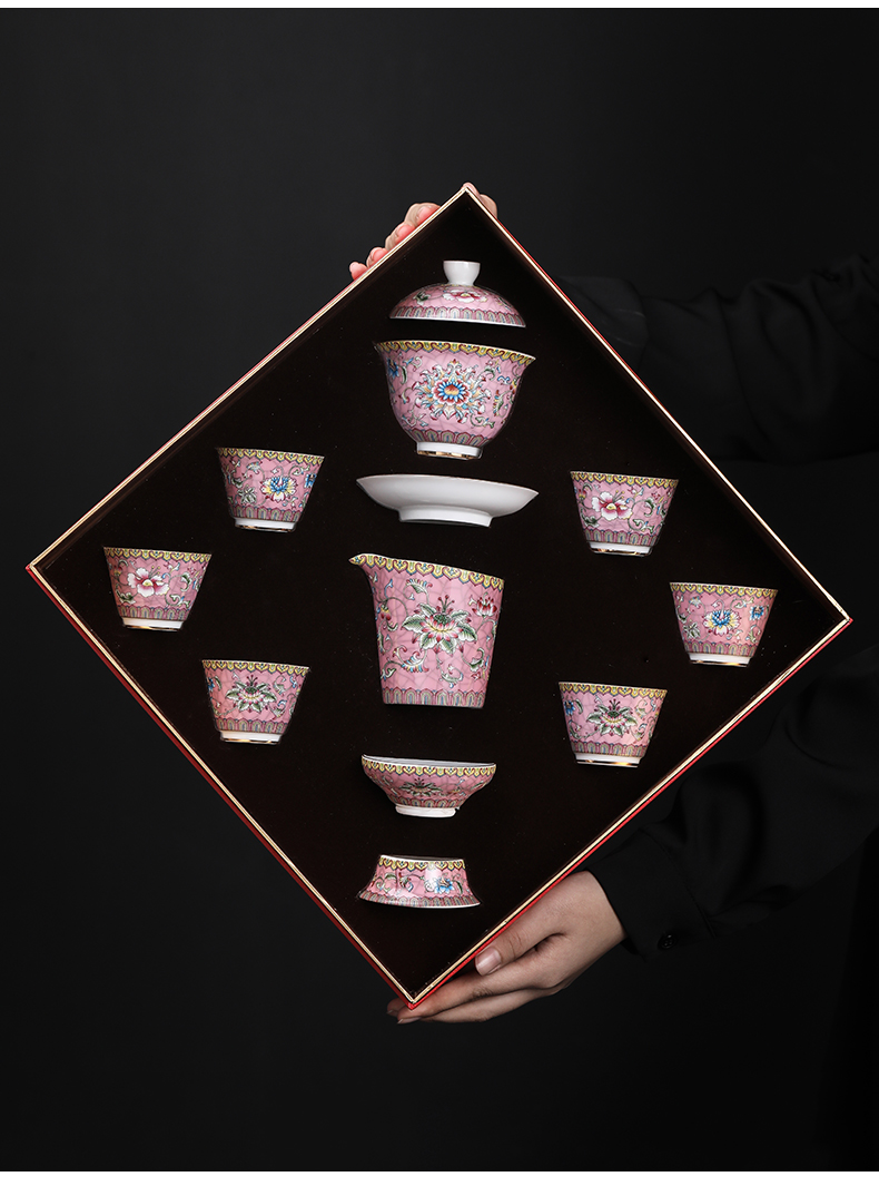 Silver colored enamel rouge powder coppering. As kung fu tea set jingdezhen ceramic coppering. As Silver cup coppering. As Silver tureen Silver cup