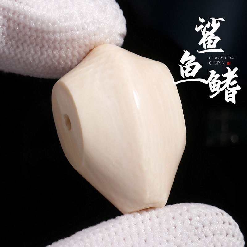 Ice Primary Color Mammoth Tooth Shark Fin Back One-Piece Three-Way Buddha Head Star and Moon Diamond Passion Seed Bracelet DIY Accessories Ice Primary Color Mammoth Tooth Shark Fin Back One-Piece Three-Way Buddha Head Star and Moon Diamond Passion Seed Bracelet DIY Accessories