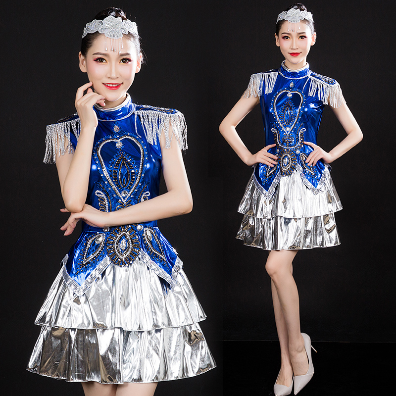 2026 New Modern Dance Performance Clothing Sequined Square Jazz Dance Costume Adult Women's Opening Dance Short Skirt Suit