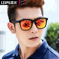 Песчаная черная рама красная вода поляризатор серебра