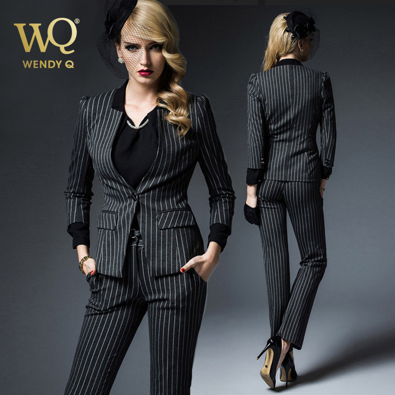 Tailleur femme - Ref 3245190 Image 4