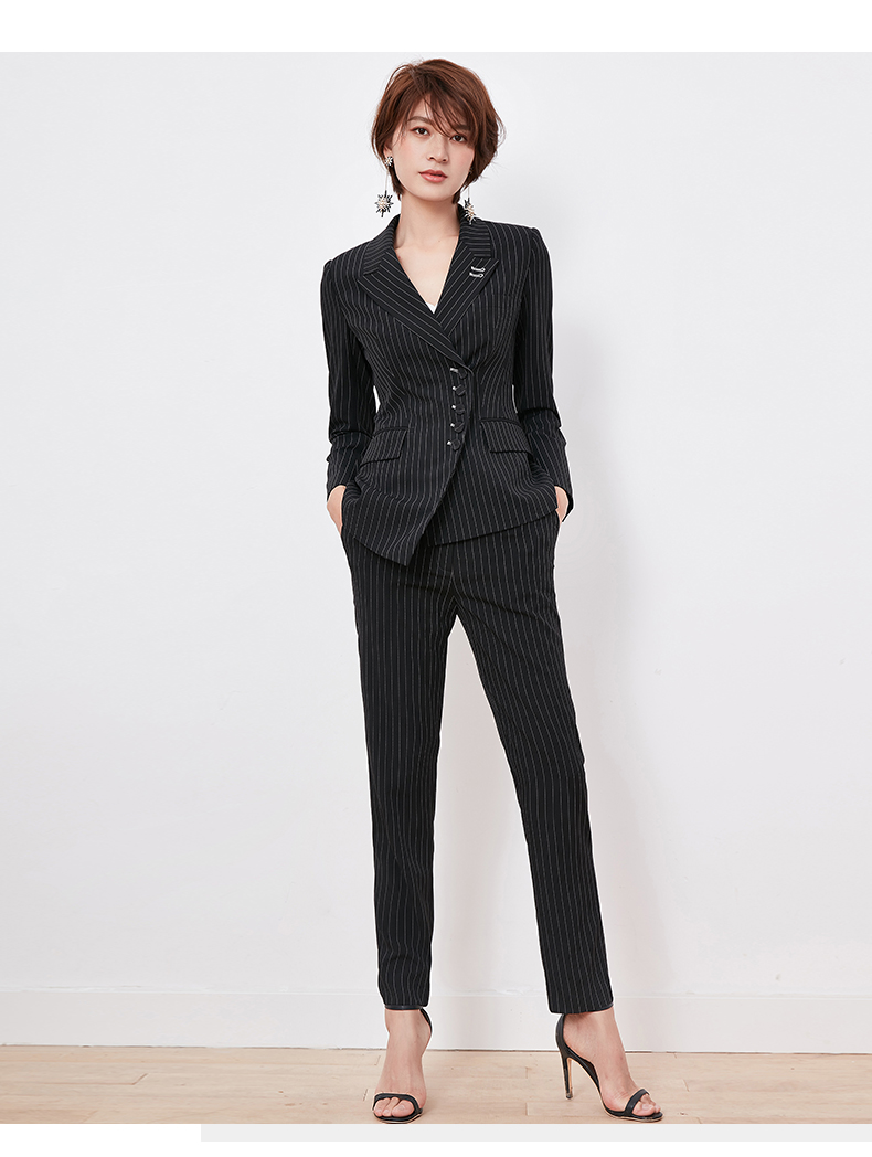 Tailleur femme - Ref 3244270 Image 24