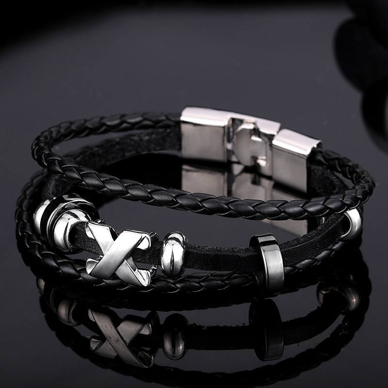 Кто-то съел описание, может даже кот.