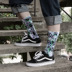 MEIKAN nam và châu Âu đường phố graffiti cao ống dài vớ thể thao thủy triều in coolmax elite vớ bóng rổ tất uniqlo Vớ thể thao