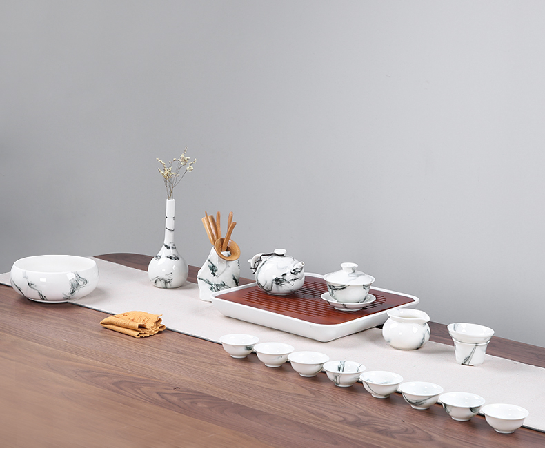 White porcelain of a complete set of kung fu tea tea village 6 three thousand ceramic household cup tea tray lid bowl suit a gift