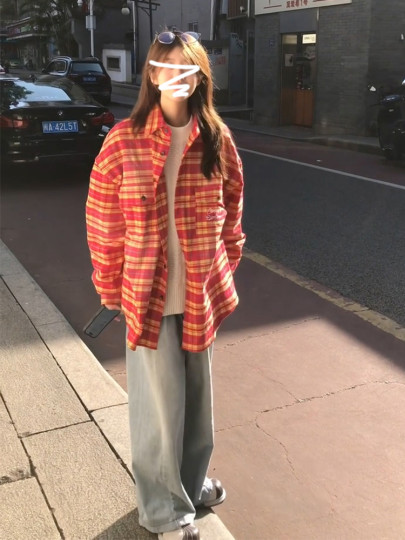 French-Style Red Plaid Sun-Protective Shirt for Women, 2026 New Model, High-End American Niche Shirt Jacket for Summer