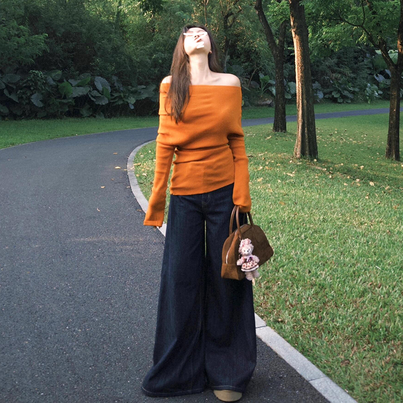 Korean-Style High-End Knitwear for Women, Early Autumn 2026 New Style, Lazy Style Sweater, Orange Off-Shoulder Top